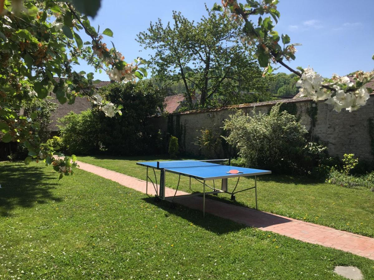 Les Gites Du Clos Saint-Martin Maule Екстер'єр фото